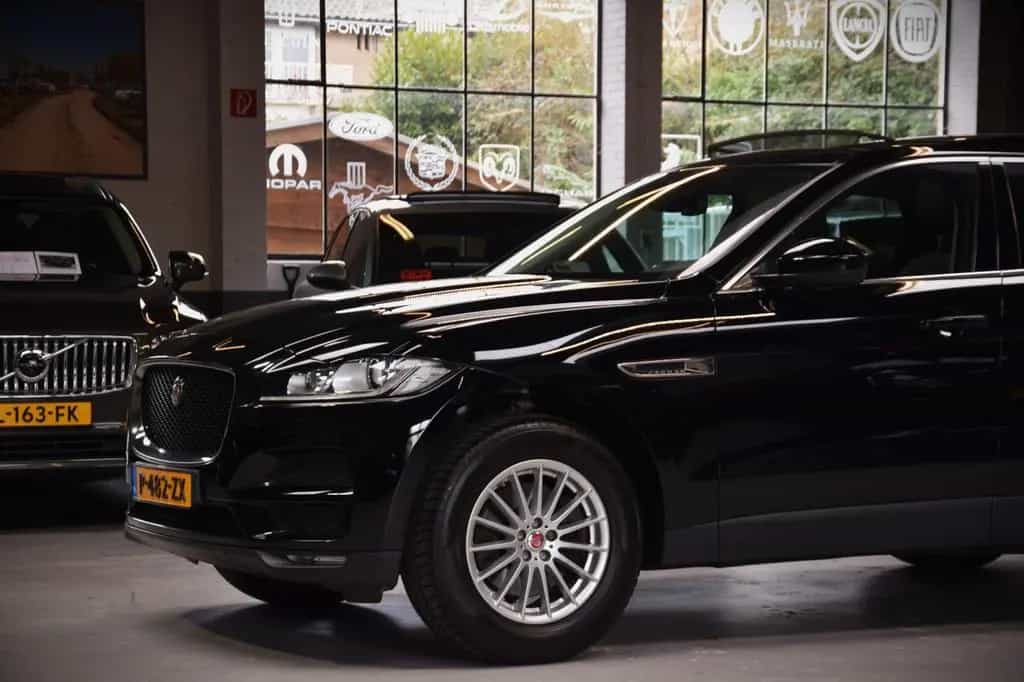 Jaguar F-Pace 35t AWD V6 Prestige Autom Panoramadach 04/2017-photo-14