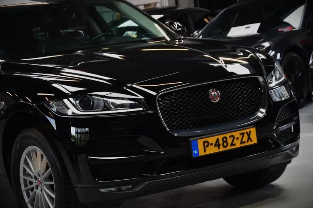 Jaguar F-Pace 35t AWD V6 Prestige Autom Panoramadach 04/2017-photo-18