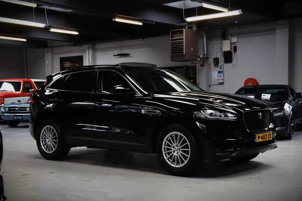 Jaguar F-Pace 35t AWD V6 Prestige Autom Panoramadach 04/2017-photo-19