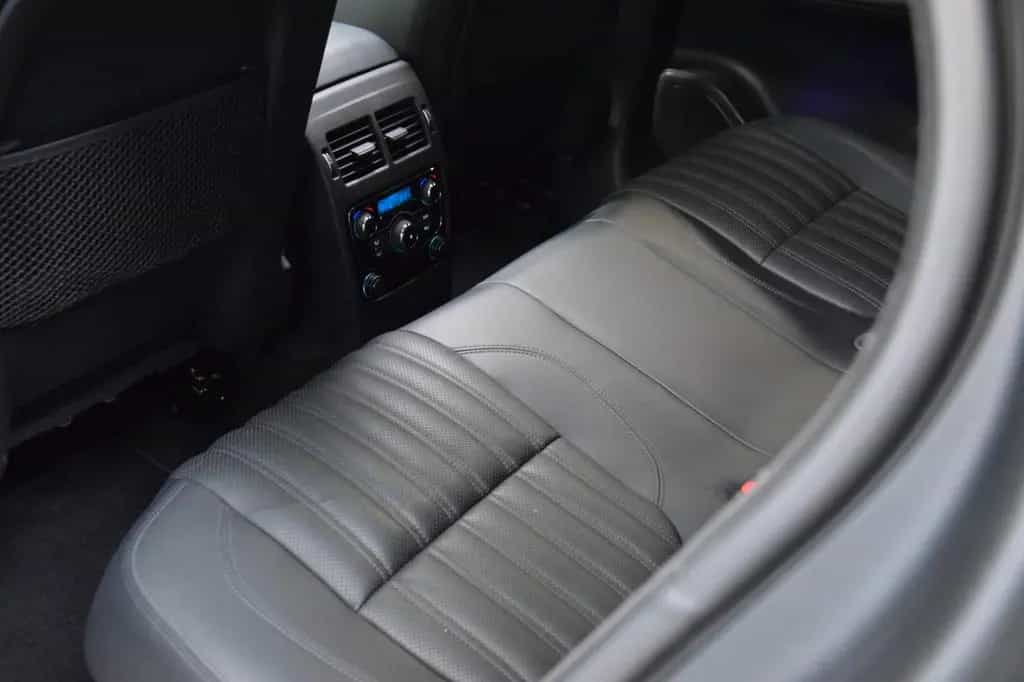 Jaguar F-Pace 35t AWD V6 Prestige Autom Panoramadach 04/2017-photo-25