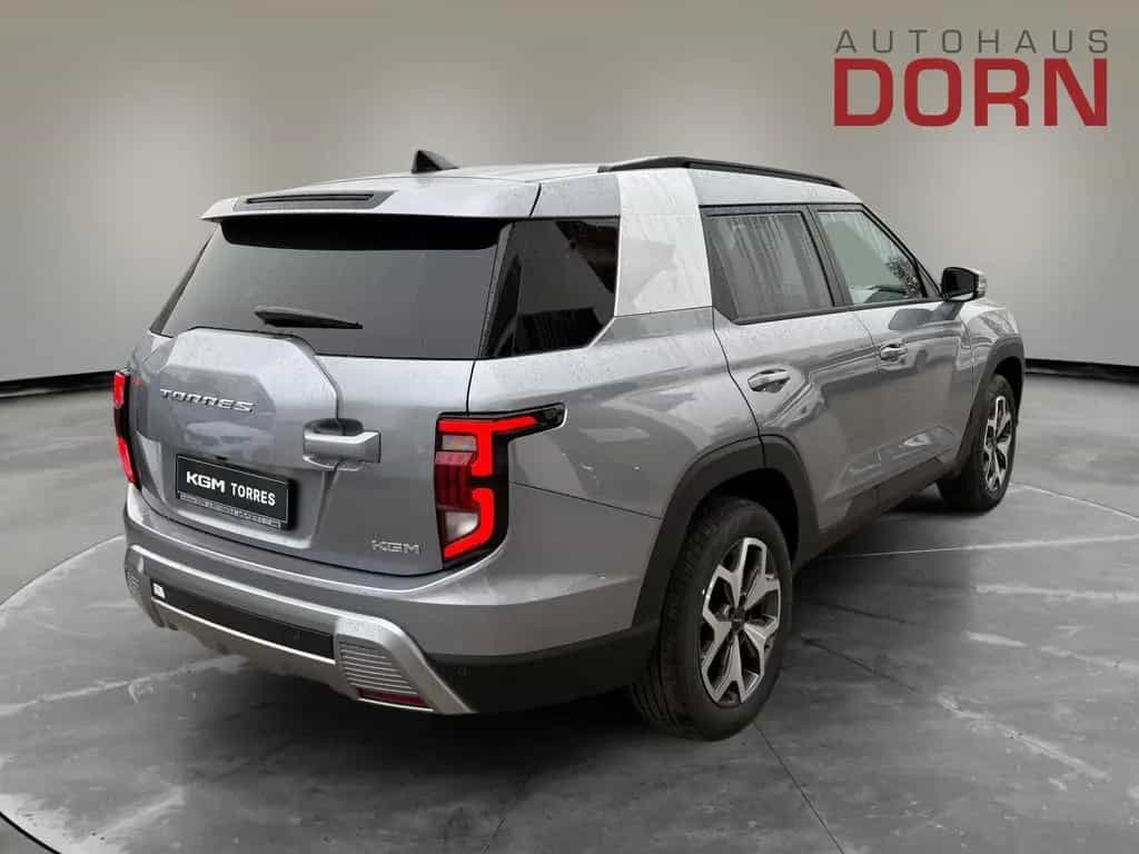KGM Torres Nomad 1.5 AT6 2WD null-photo-2