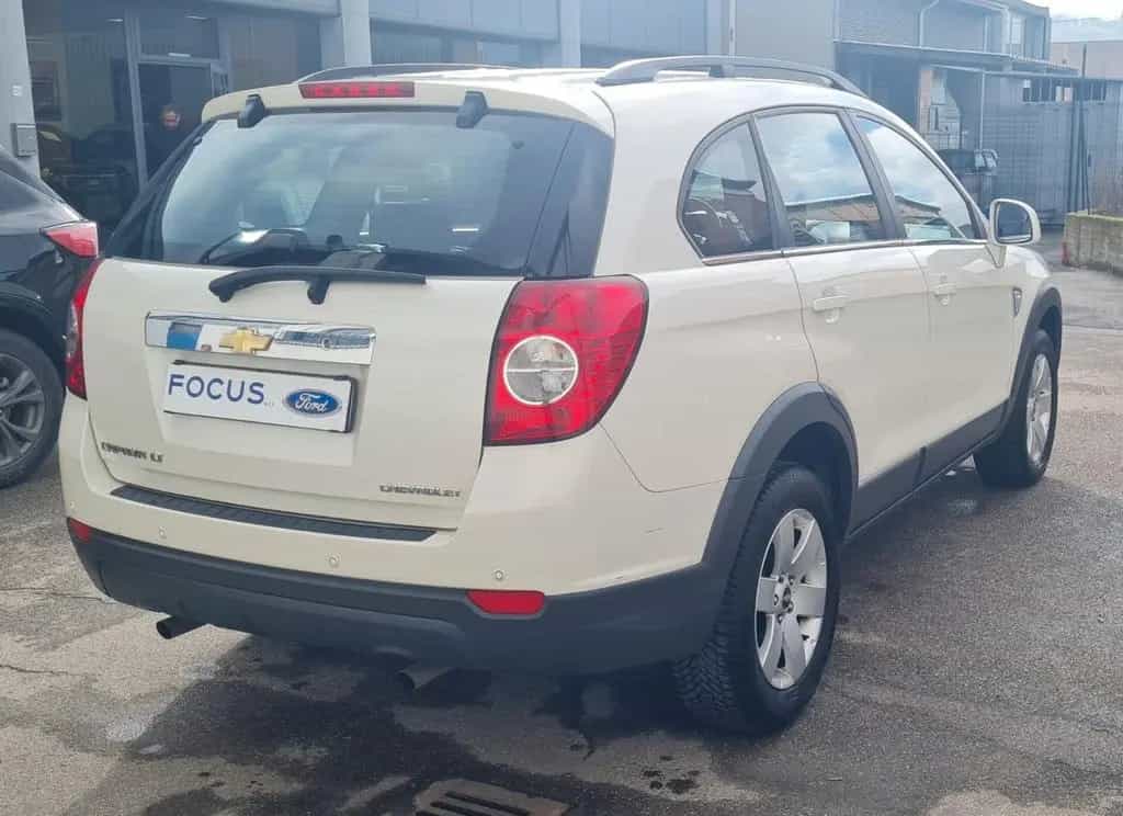 Chevrolet Captiva 2.0 VCDi LT Unico proprietario 07/2010-photo-2