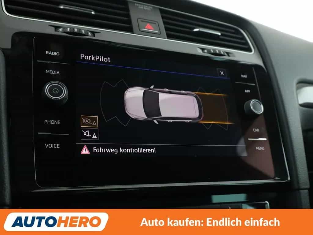 Volkswagen Golf VII 1.0 TSI Join Aut*NAVI*PDC*SHZ*ALU*KLIMA 05/2018-photo-22