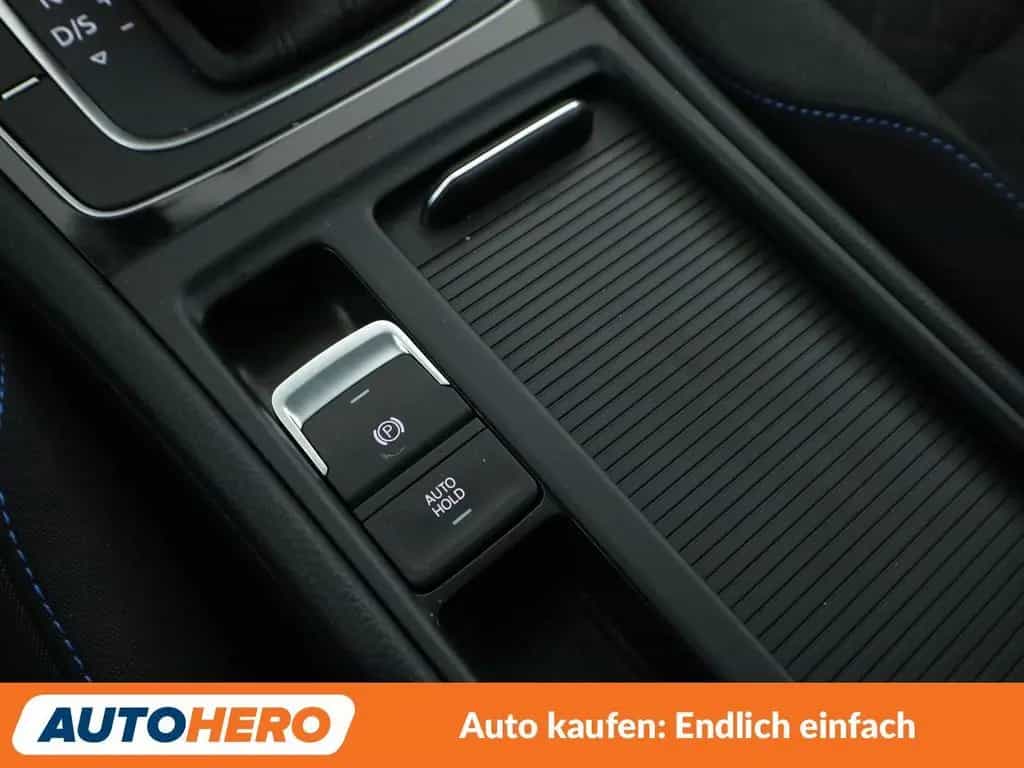 Volkswagen Golf VII 1.0 TSI Join Aut*NAVI*PDC*SHZ*ALU*KLIMA 05/2018-photo-26