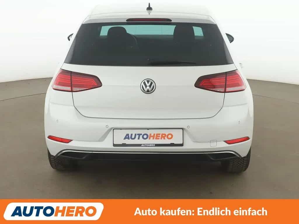 Volkswagen Golf VII 1.0 TSI Join Aut*NAVI*PDC*SHZ*ALU*KLIMA 05/2018-photo-4