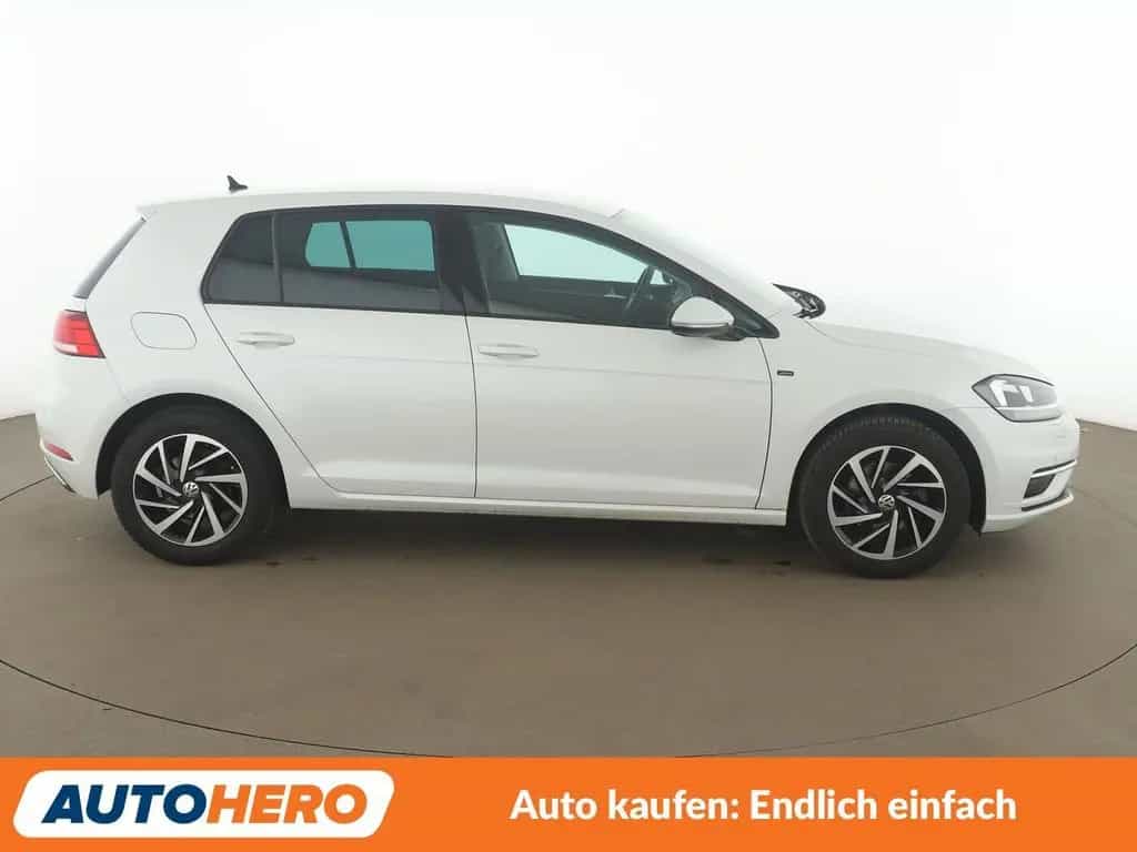 Volkswagen Golf VII 1.0 TSI Join Aut*NAVI*PDC*SHZ*ALU*KLIMA 05/2018-photo-6