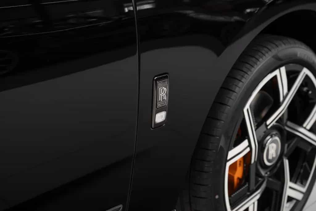 Rolls-Royce Cullinan BLACK BADGE 2026 BLACK/ORANGE 4 SEATS 03/2026-photo-10