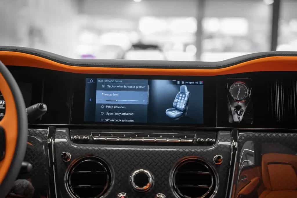 Rolls-Royce Cullinan BLACK BADGE 2026 BLACK/ORANGE 4 SEATS 03/2026-photo-20