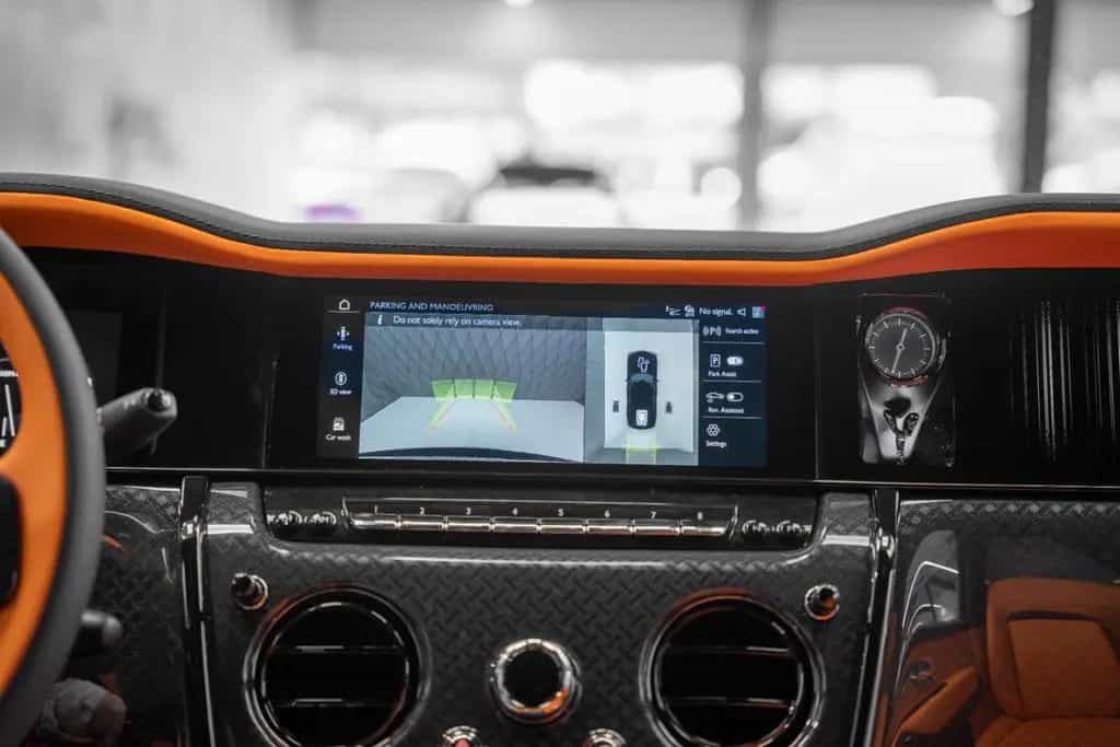 Rolls-Royce Cullinan BLACK BADGE 2026 BLACK/ORANGE 4 SEATS 03/2026-photo-21