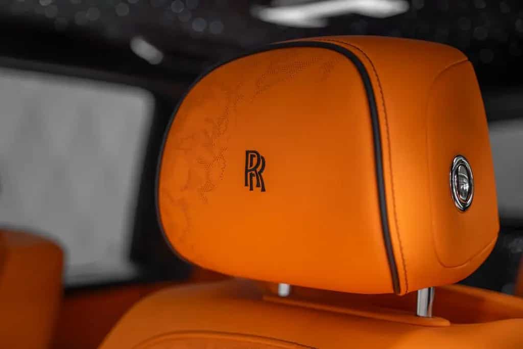 Rolls-Royce Cullinan BLACK BADGE 2026 BLACK/ORANGE 4 SEATS 03/2026-photo-23