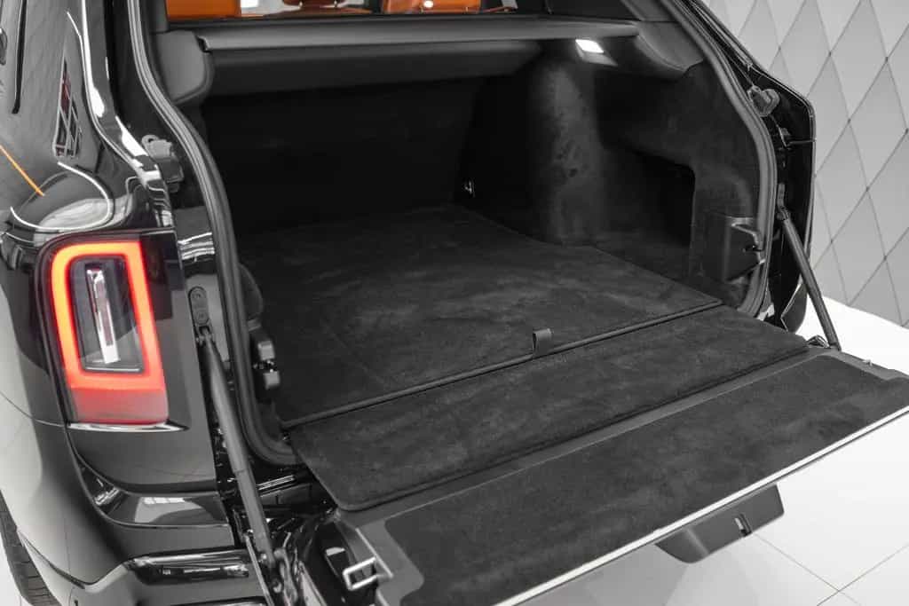 Rolls-Royce Cullinan BLACK BADGE 2026 BLACK/ORANGE 4 SEATS 03/2026-photo-35