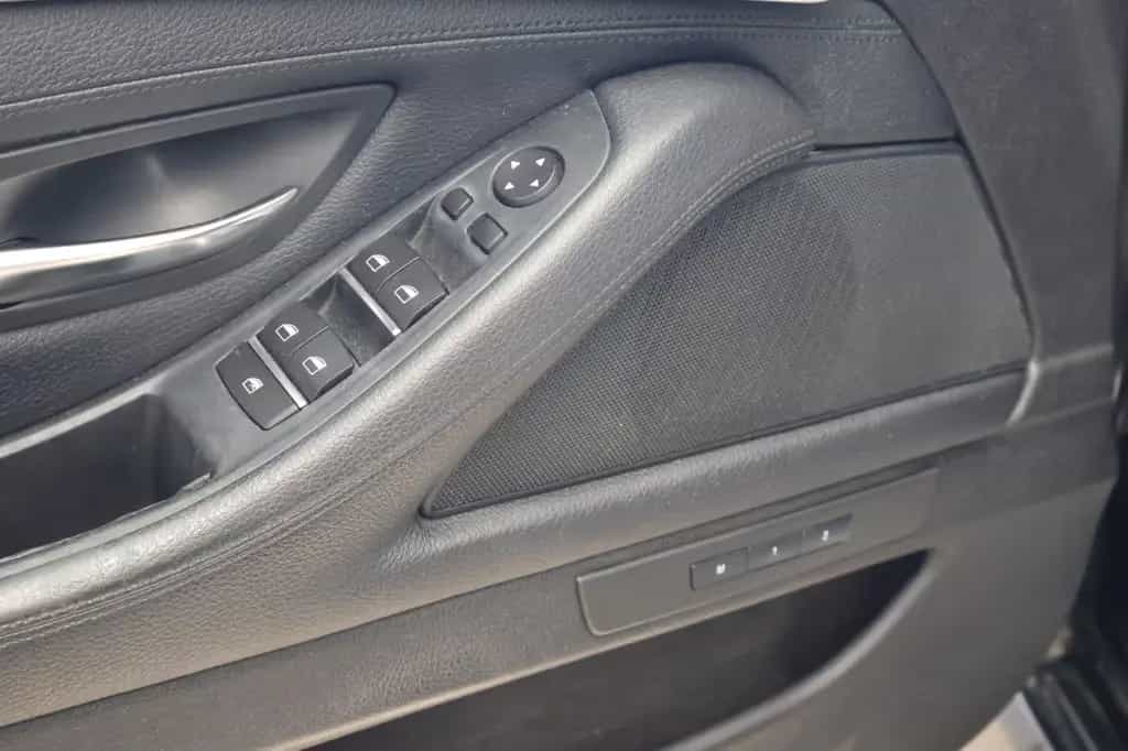 ALPINA D5 3.0 Bi-Turbo Touring HUD Bi-Xenon PDC Pano 12/2013-photo-11