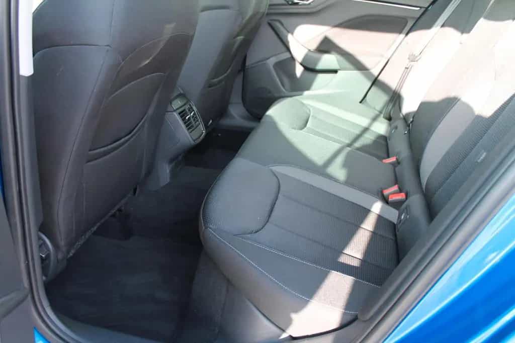 Skoda Kamiq 1.0l TSI DSG 81kW TOUR 12/2022-photo-12