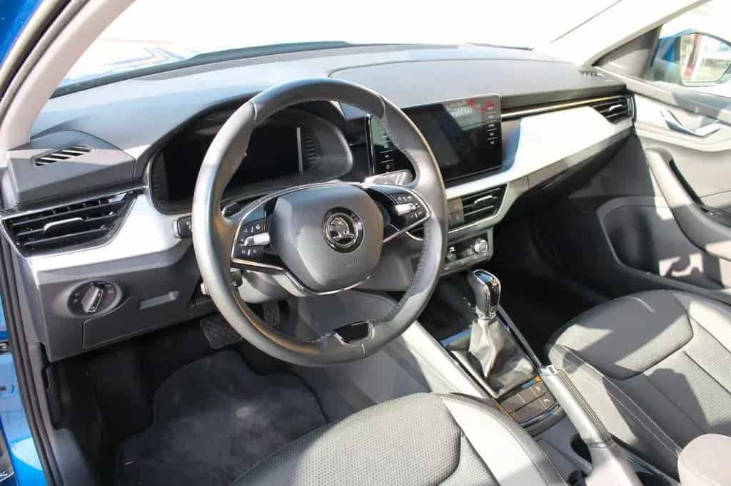 Skoda Kamiq 1.0l TSI DSG 81kW TOUR 12/2022-photo-16