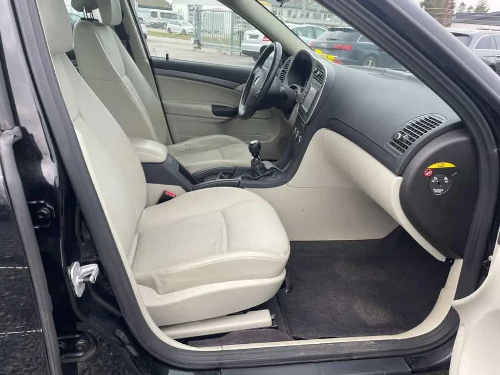 Saab 9-3 1.9TTiD 118kW Linear SportLimousine Auto 12/2010-photo-3