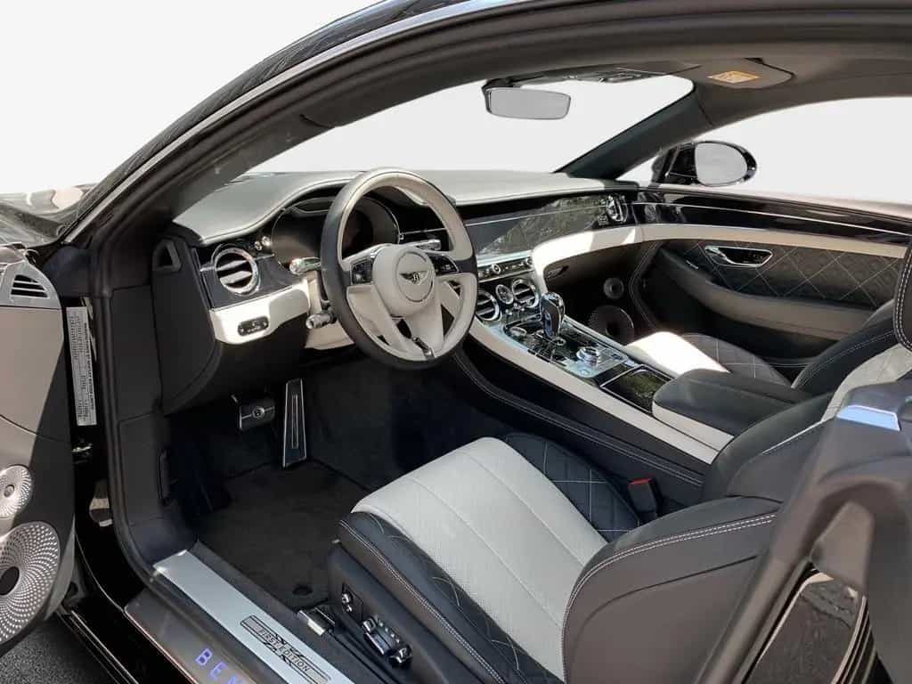 Bentley New Continental GT W12 First Edition 07/2018-photo-10