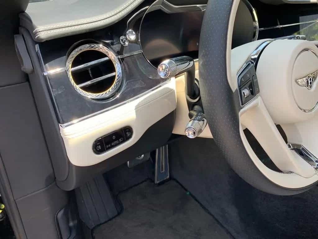 Bentley New Continental GT W12 First Edition 07/2018-photo-28