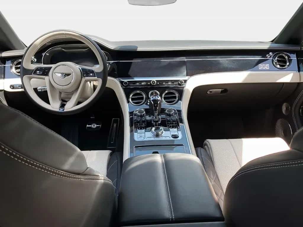 Bentley New Continental GT W12 First Edition 07/2018-photo-2