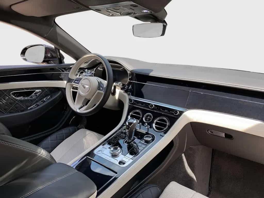 Bentley New Continental GT W12 First Edition 07/2018-photo-3