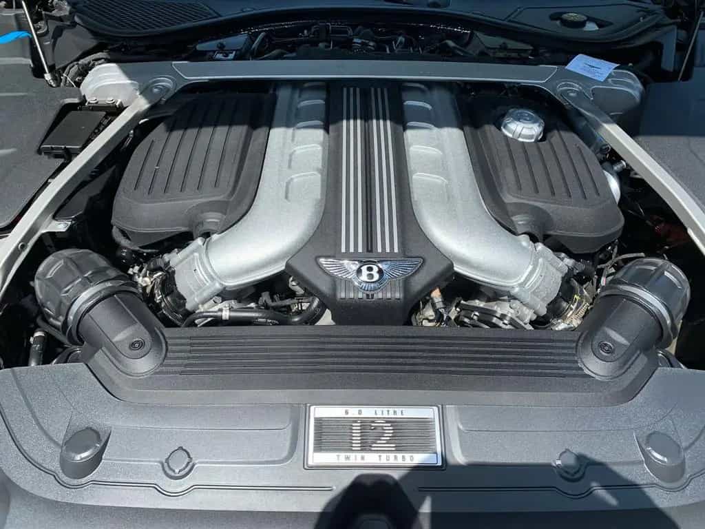 Bentley New Continental GT W12 First Edition 07/2018-photo-8