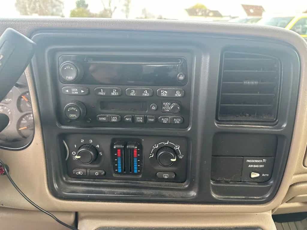 Chevrolet Silverado GMC Sierra Pick-Up Automatik Bose 07/2004-photo-11
