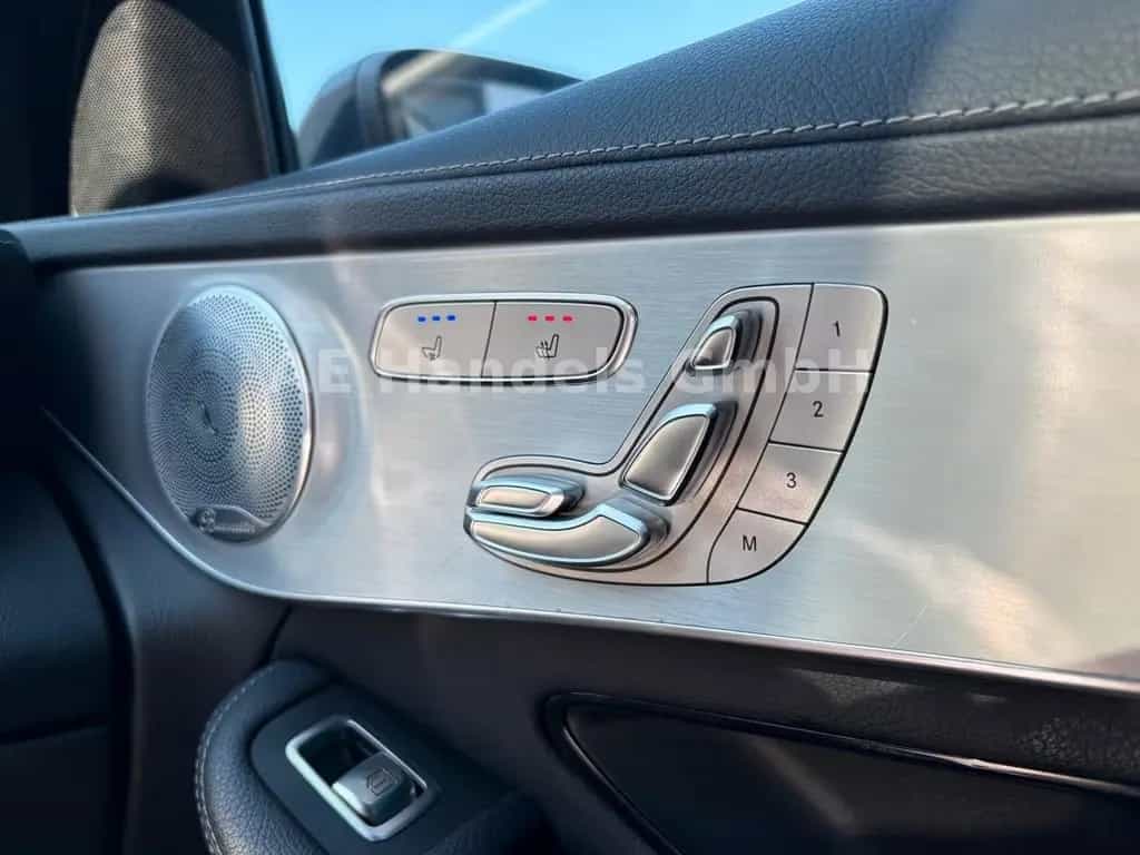 Mercedes-Benz GLC 43 AMG 4M *Burmester/Carbon/360/Memory/Pano 10/2018-photo-17