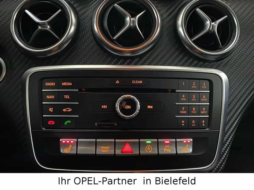 Mercedes-Benz A-Class 200 AMG-LINE/LEDER/NAVI/SHZ/PDC/HARMAN-KARDON 03/2018-photo-21