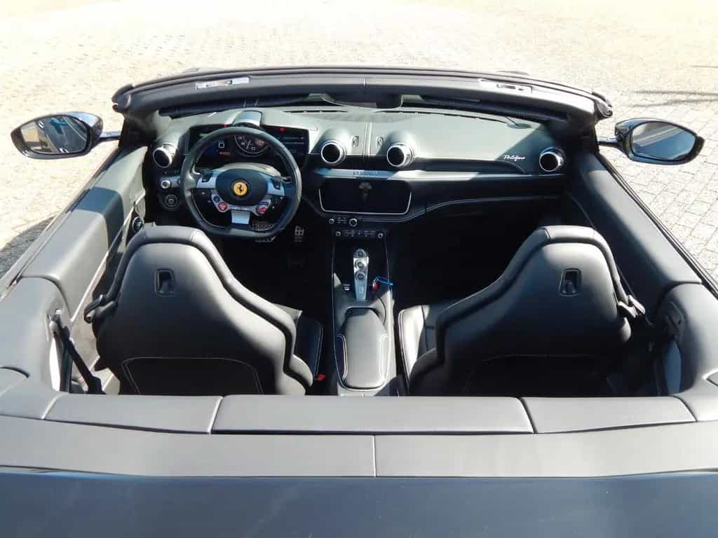 Ferrari Portofino 3.9T V8 07/2020-photo-11