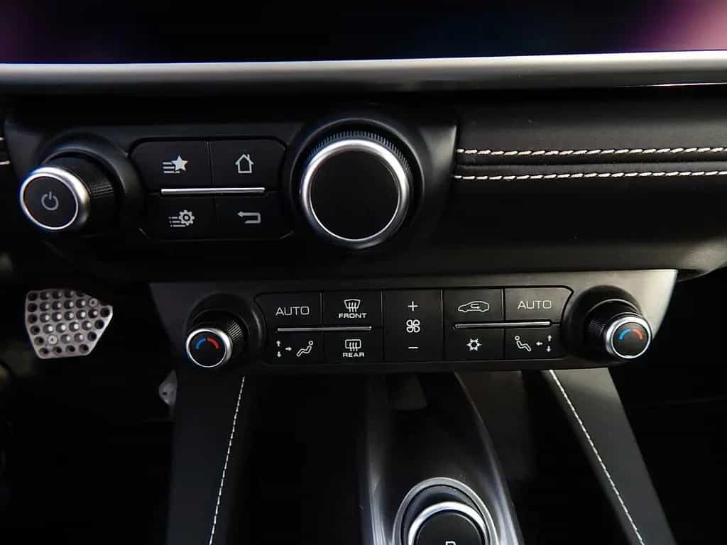 Ferrari Portofino 3.9T V8 07/2020-photo-20
