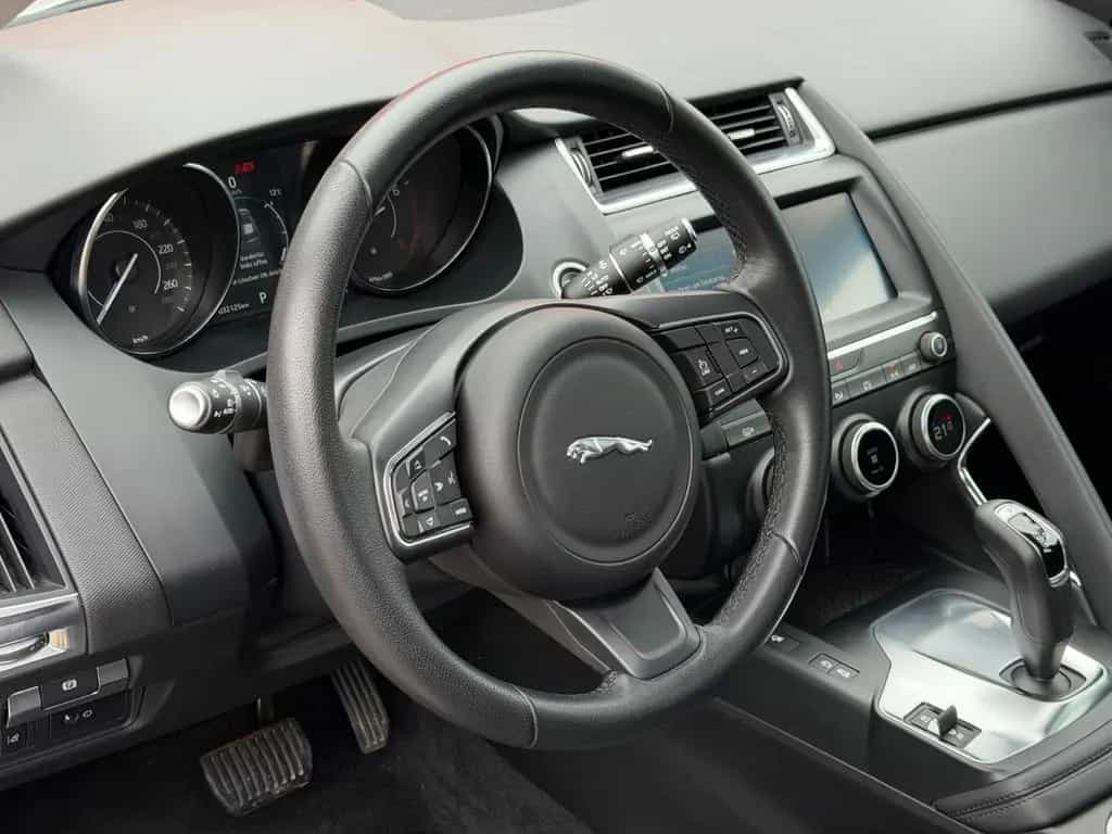 Jaguar E-Pace AWD Automatik/Navi/LED/Pano 10/2018-photo-12