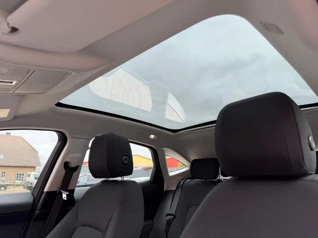 Jaguar E-Pace AWD Automatik/Navi/LED/Pano 10/2018-photo-13
