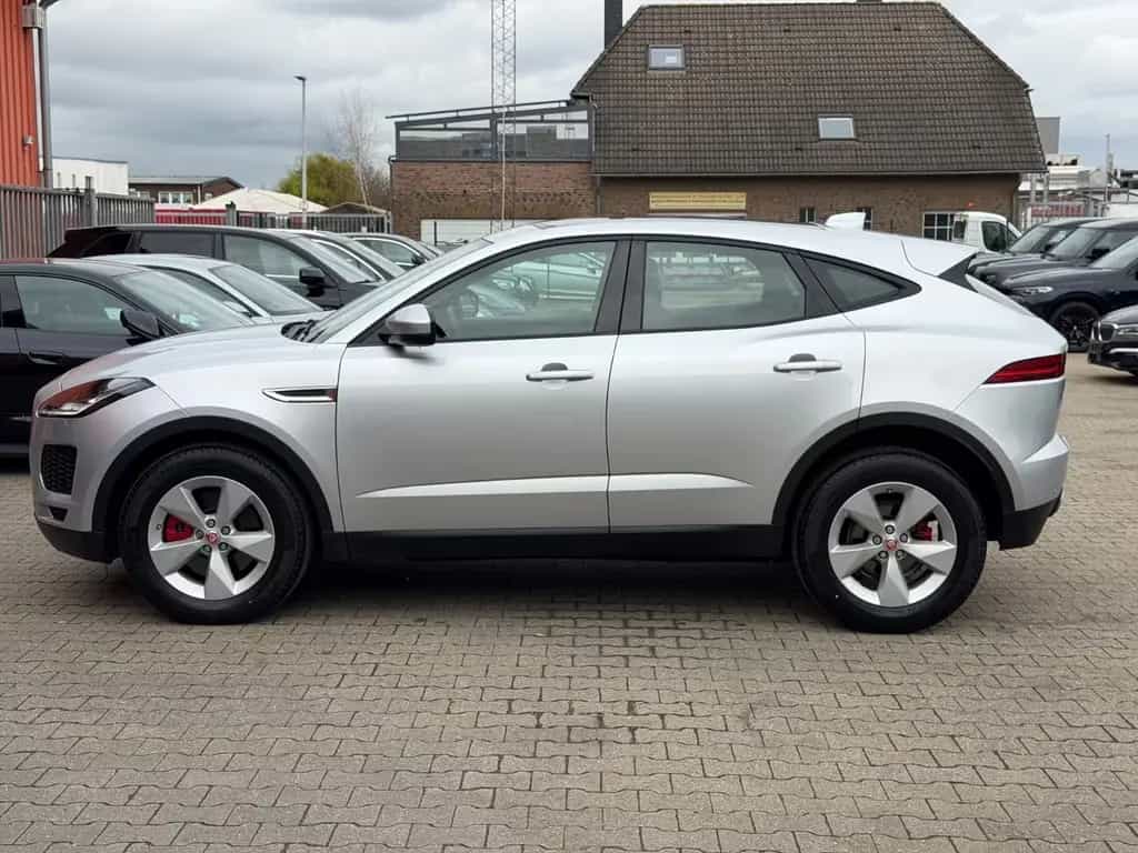Jaguar E-Pace AWD Automatik/Navi/LED/Pano 10/2018-photo-8