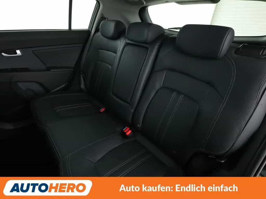 Kia Sportage 2.0 CRDi Spirit 4WD Aut*NAVI*XENON*PDC* 09/2015-photo-13