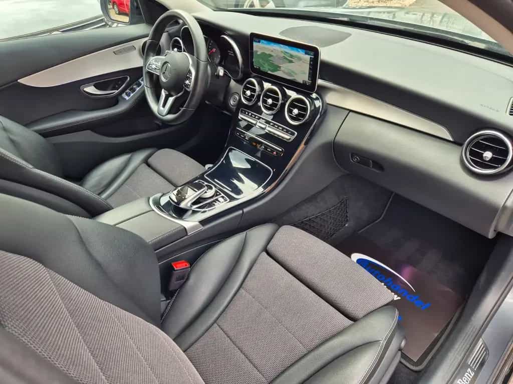 Mercedes-Benz C-Class 300 Limousine *Night Paket *LED *Ambiente 11/2018-photo-9