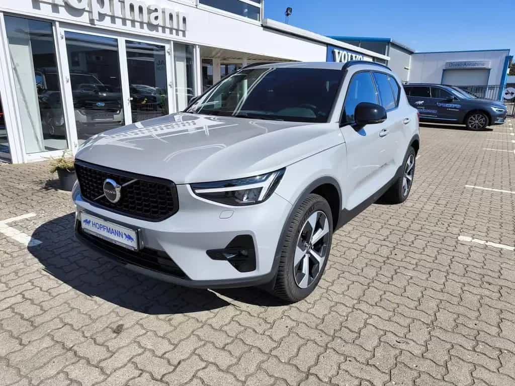 Volvo XC40 B3 B Aut. Plus Dark ACC  BLIS  Scheibenhzg 08/2025-photo-0
