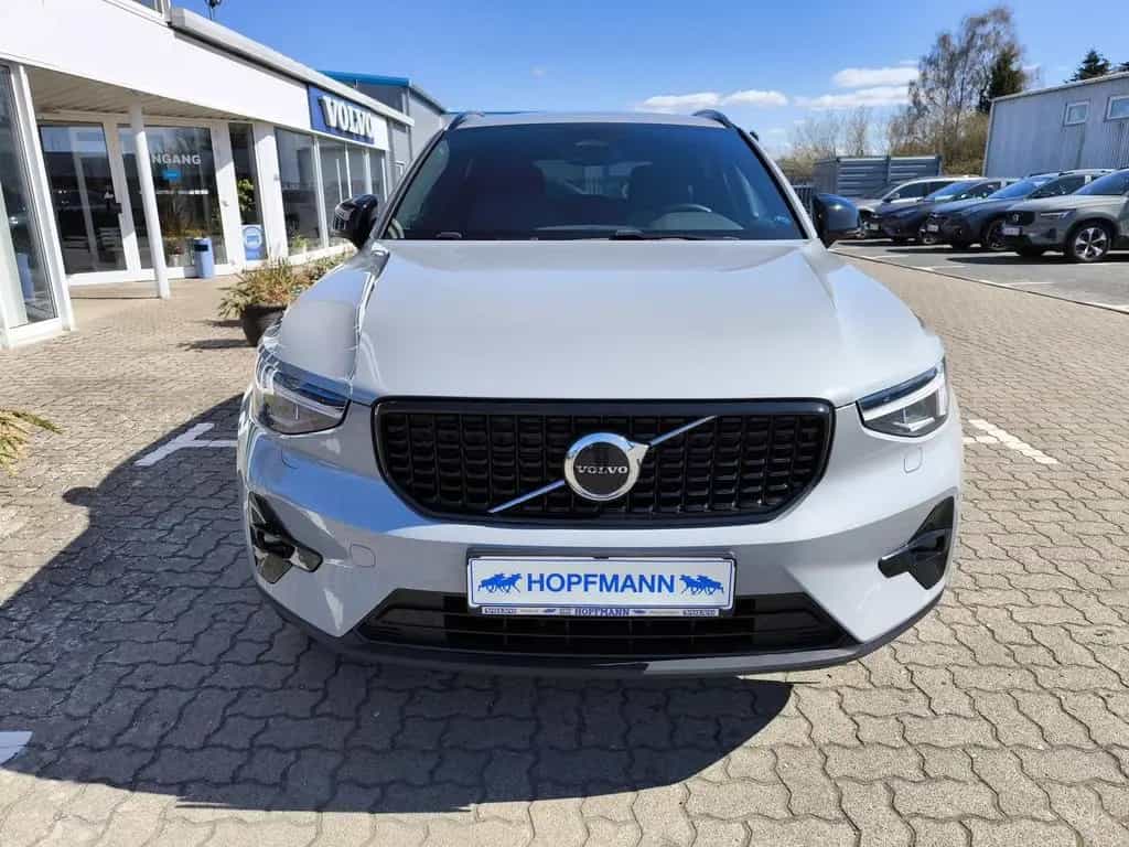 Volvo XC40 B3 B Aut. Plus Dark ACC  BLIS  Scheibenhzg 08/2025-photo-6