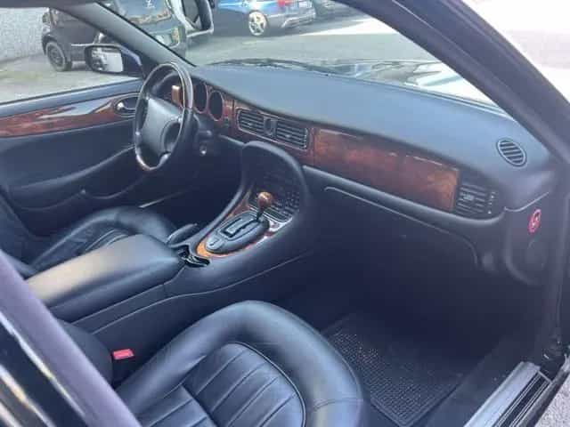 Jaguar XJ XJ 4.0 cat ExecutiveV8 06/1999-photo-11