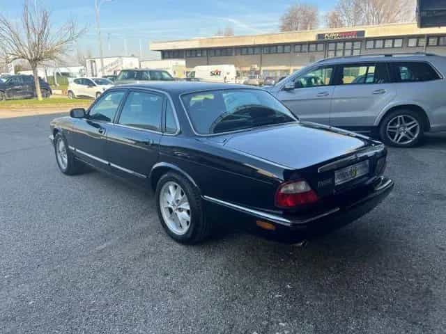 Jaguar XJ XJ 4.0 cat ExecutiveV8 06/1999-photo-3