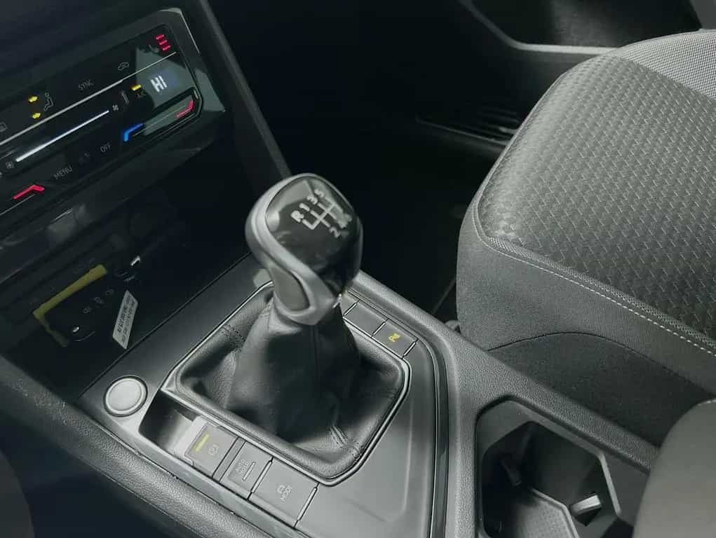 Volkswagen Tiguan 1.5 TSI Active 02/2022-photo-17