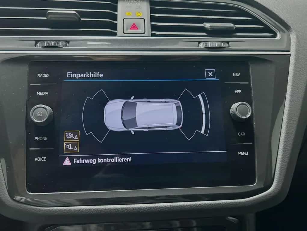 Volkswagen Tiguan 1.5 TSI Active 02/2022-photo-19