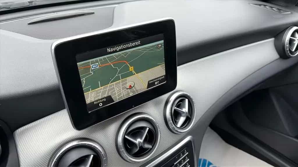 Mercedes-Benz CLA-Class *Automatik*2.Hand*SHZ*Temp.*Navi*PDC*ALU 11/2015-photo-10