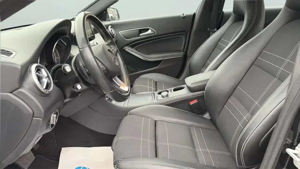 Mercedes-Benz CLA-Class *Automatik*2.Hand*SHZ*Temp.*Navi*PDC*ALU 11/2015-photo-18