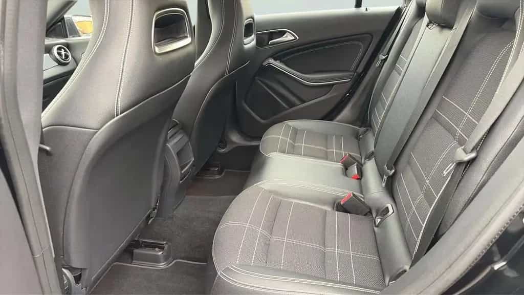 Mercedes-Benz CLA-Class *Automatik*2.Hand*SHZ*Temp.*Navi*PDC*ALU 11/2015-photo-22