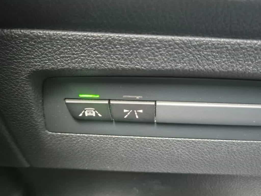 BMW 2 Series 220 iA Cabrio M Sport Technik/AHK/Garantie/ 12/2016-photo-33