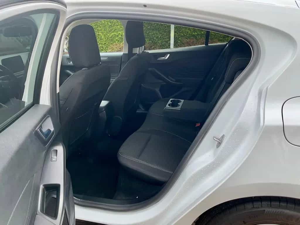 Ford Focus 1,0 EcoBoost Hybrid 92kW Titanium Desi... 02/2023-photo-6