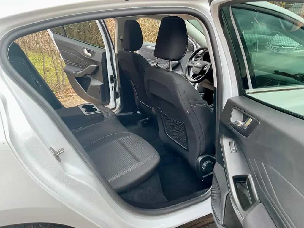 Ford Focus 1,0 EcoBoost Hybrid 92kW Titanium Desi... 02/2023-photo-8