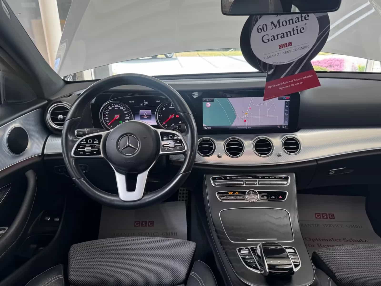 Mercedes-Benz E-Class 220 02/2020-photo-23