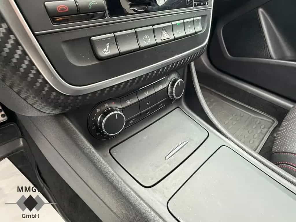 Mercedes-Benz A 250 4Matic AMG Sport Line Pano/Navi/BiXenon//S 02/2014-photo-18