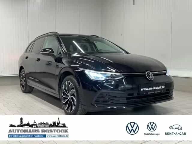 Volkswagen Golf VIII Variant Life 1.0 eTSI DSG RFK NAVI TRA 10/2022-photo-0
