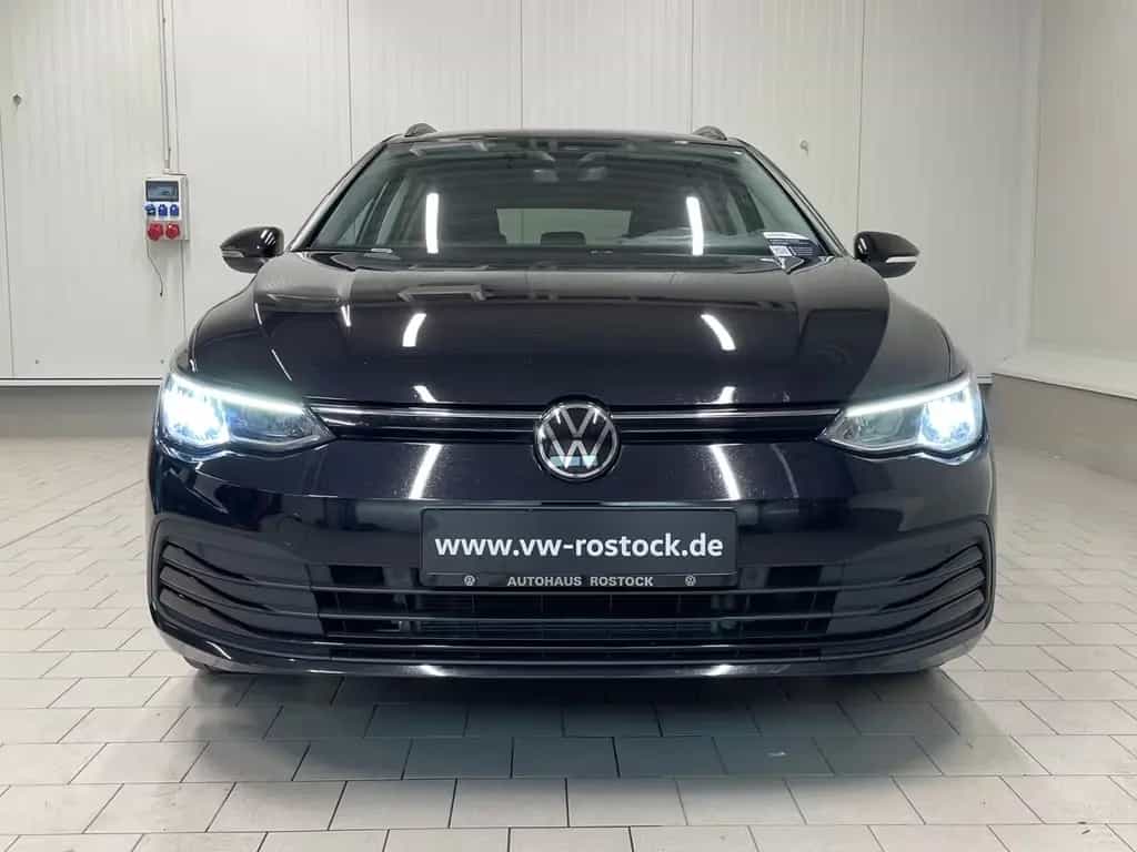 Volkswagen Golf VIII Variant Life 1.0 eTSI DSG RFK NAVI TRA 10/2022-photo-9